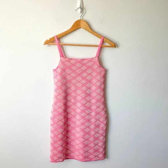 Zara Diamond Pattern Textured Knit Mini Dress NWOT Pink Size Small - Picture 4 of 8